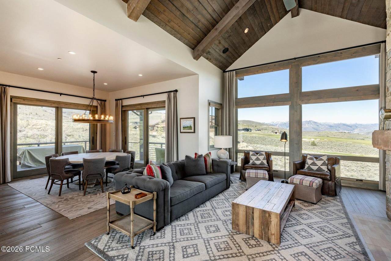 https://bt-photos.global.ssl.fastly.net/parkcity/1280_boomver_1_12603817-2.jpg