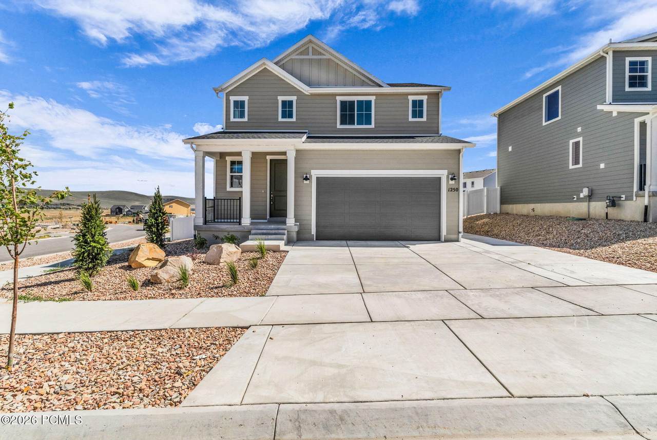 1250 Mahogany Way - Photo 1