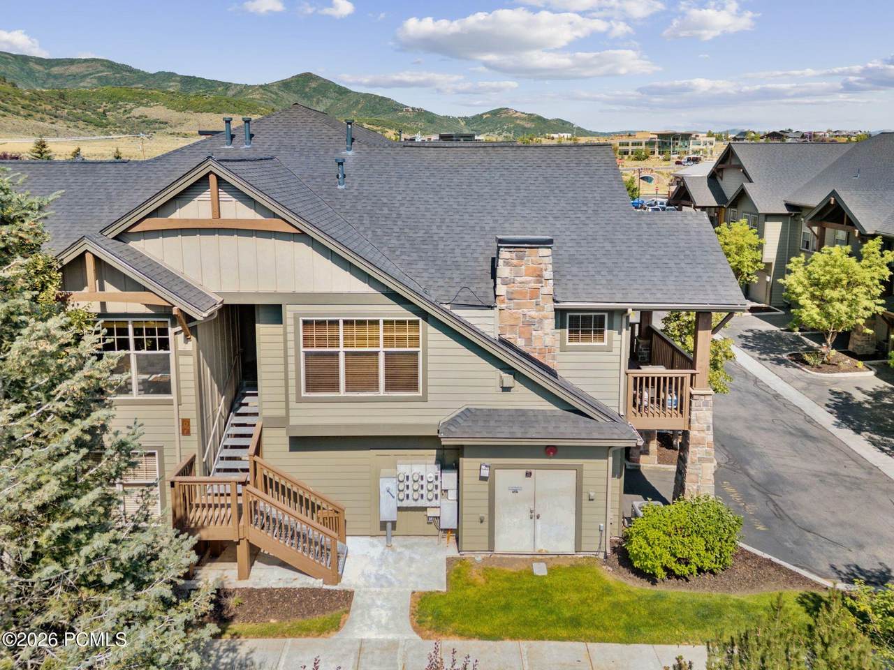 1708 Redstone Avenue - Photo 1