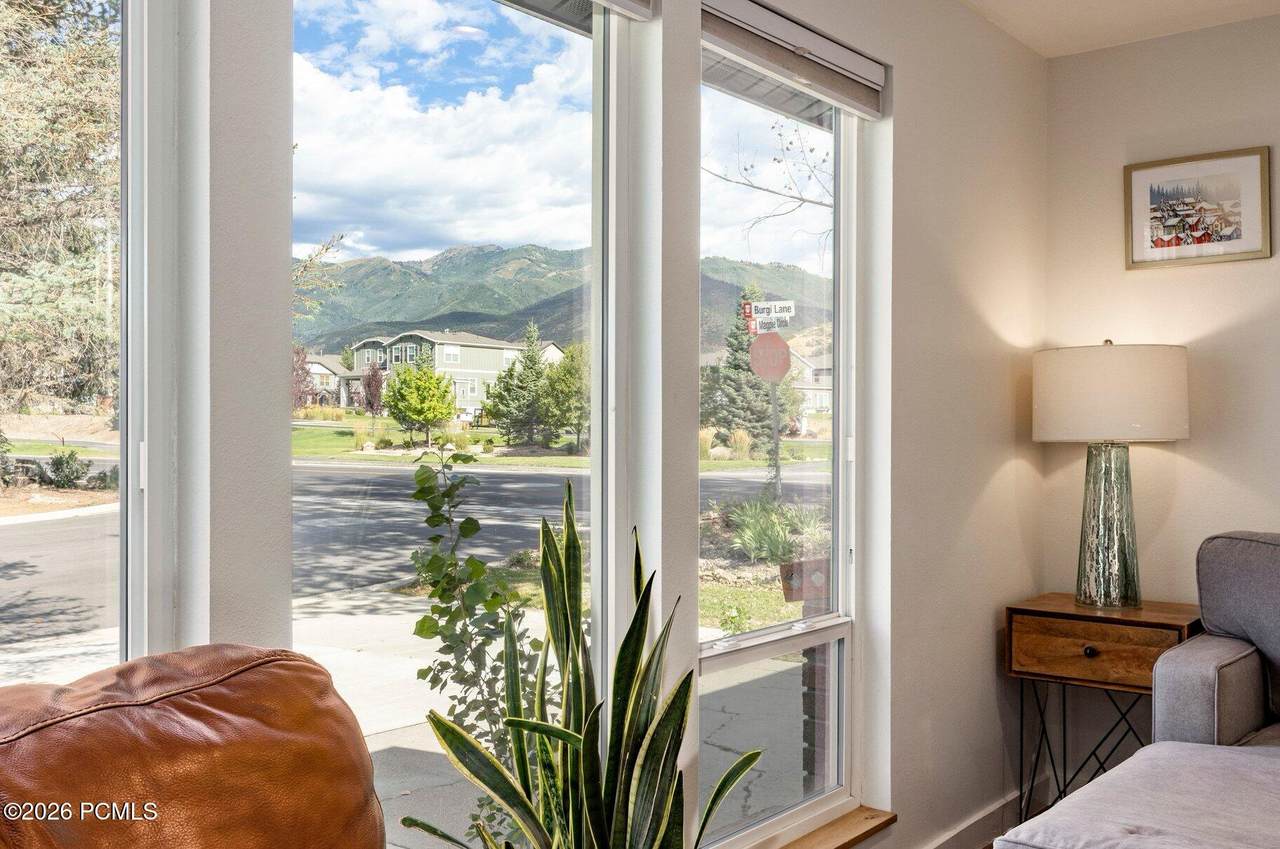 https://bt-photos.global.ssl.fastly.net/parkcity/1280_boomver_1_12603887-2.jpg
