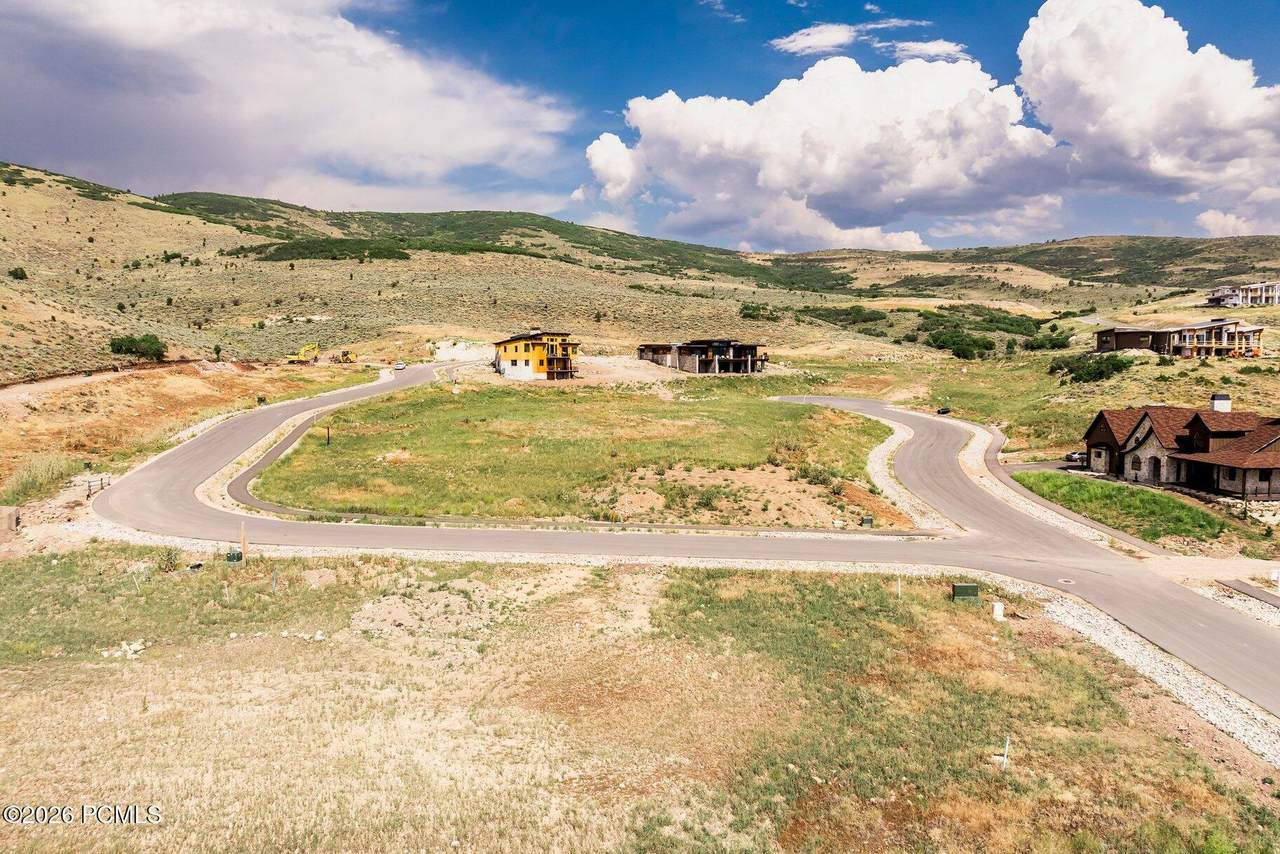 https://bt-photos.global.ssl.fastly.net/parkcity/1280_boomver_1_12603904-2.jpg