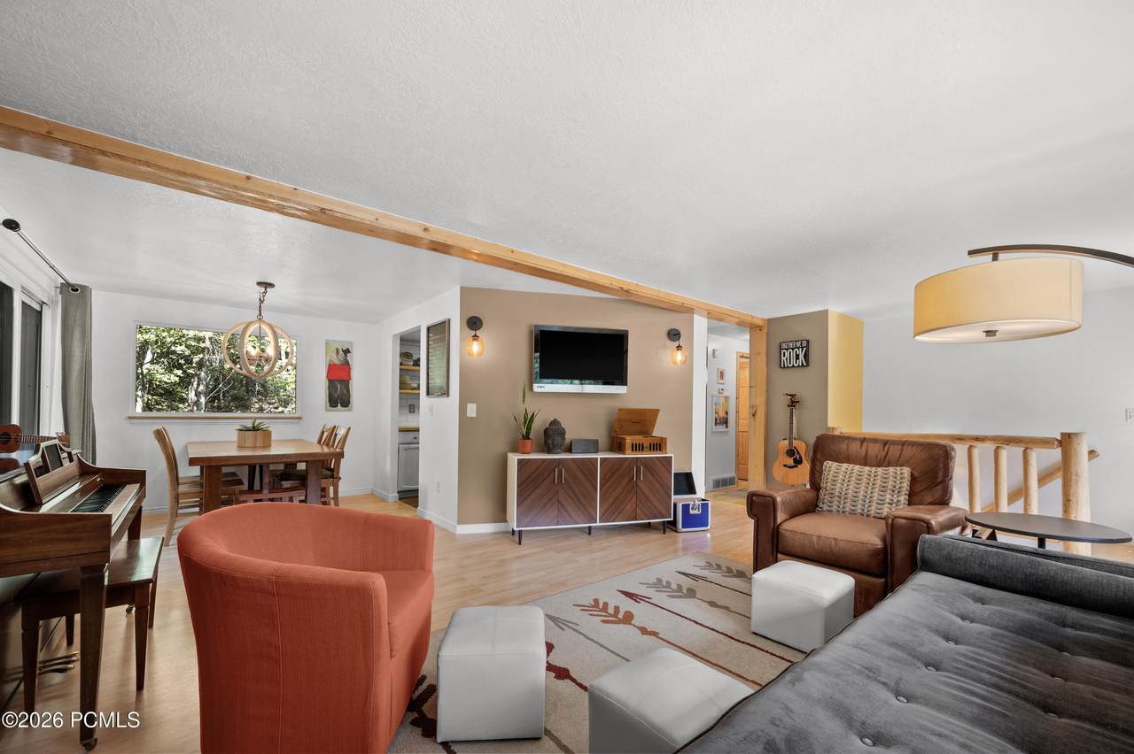 https://bt-photos.global.ssl.fastly.net/parkcity/1280_boomver_1_12603984-2.jpg