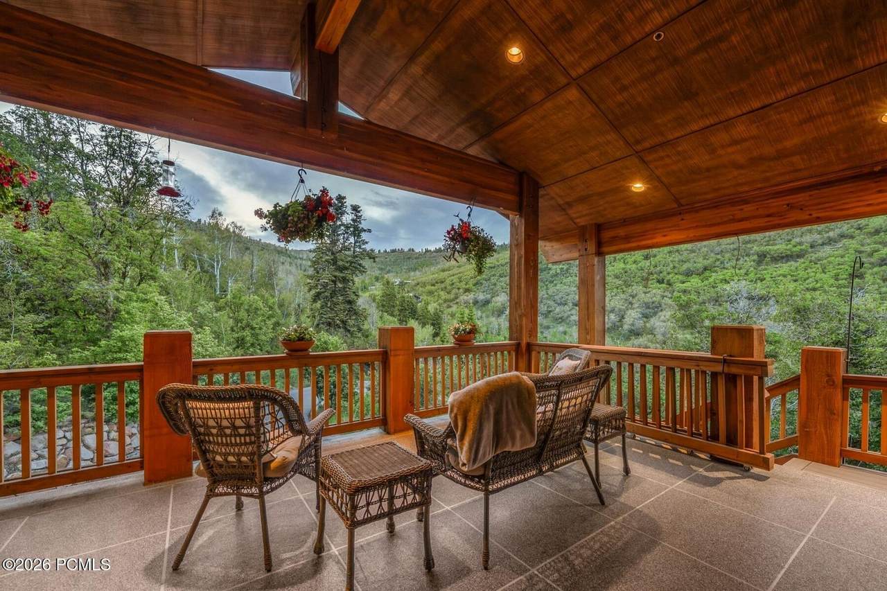 https://bt-photos.global.ssl.fastly.net/parkcity/1280_boomver_1_12604255-2.jpg