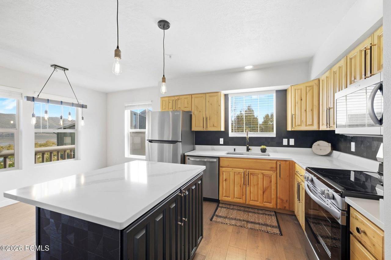 https://bt-photos.global.ssl.fastly.net/parkcity/1280_boomver_1_12604354-2.jpg