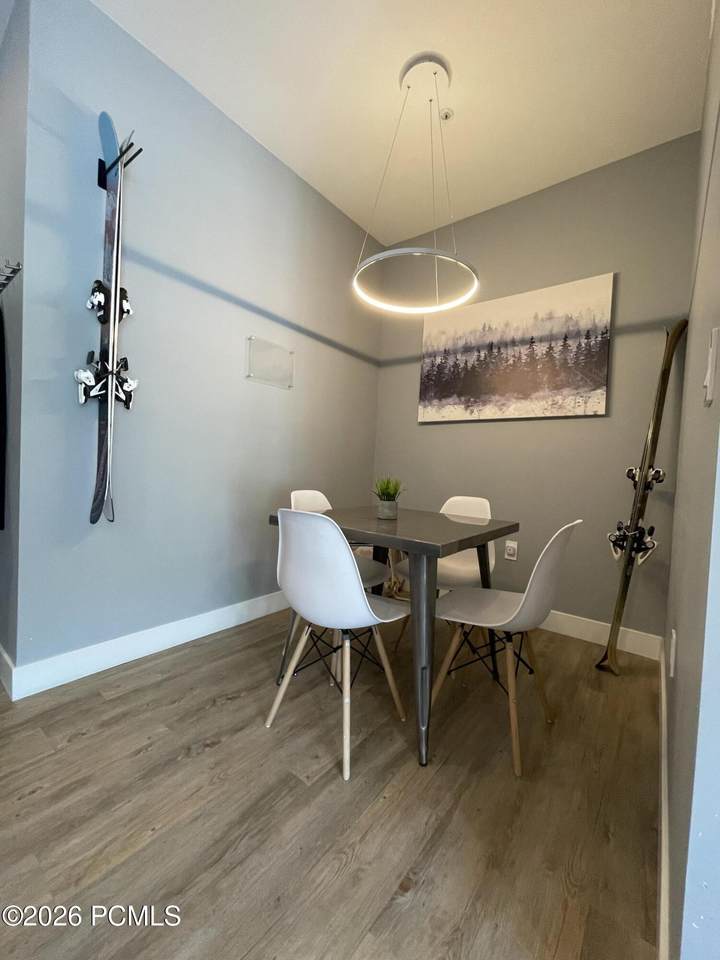 https://bt-photos.global.ssl.fastly.net/parkcity/1280_boomver_1_12604413-2.jpg
