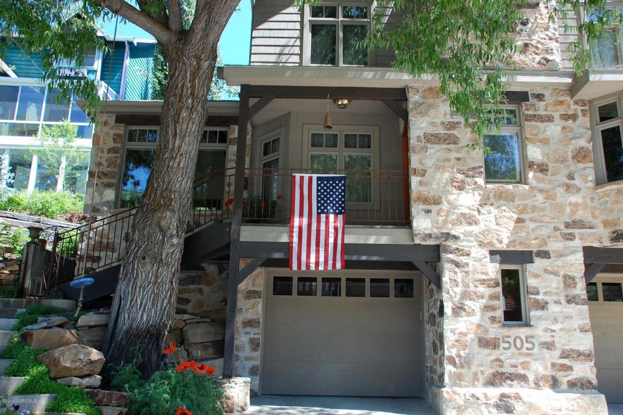 505 Deer Valley Drive - Photo 1