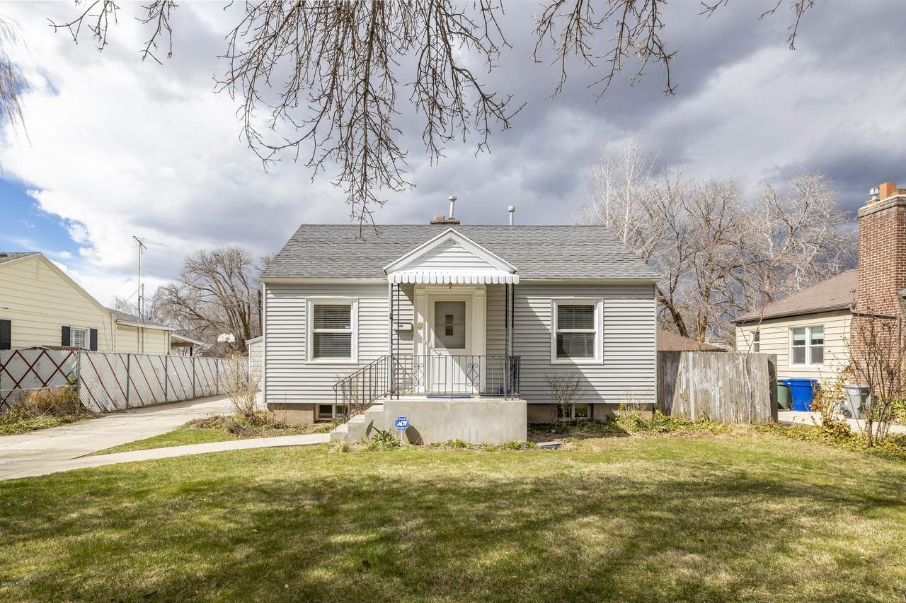 2162 1900 E - Photo 1