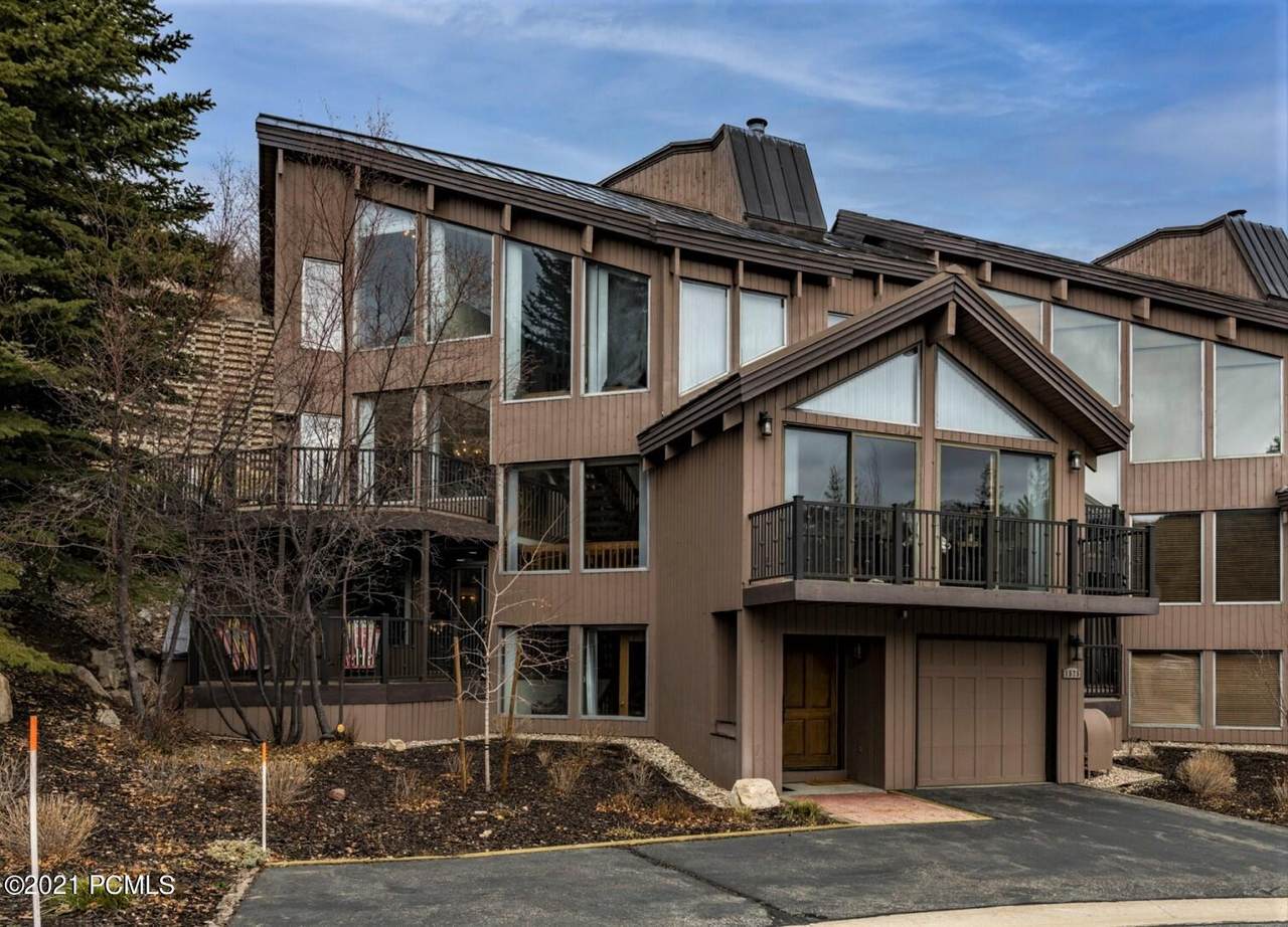 1575 Pinnacle Drive - Photo 1