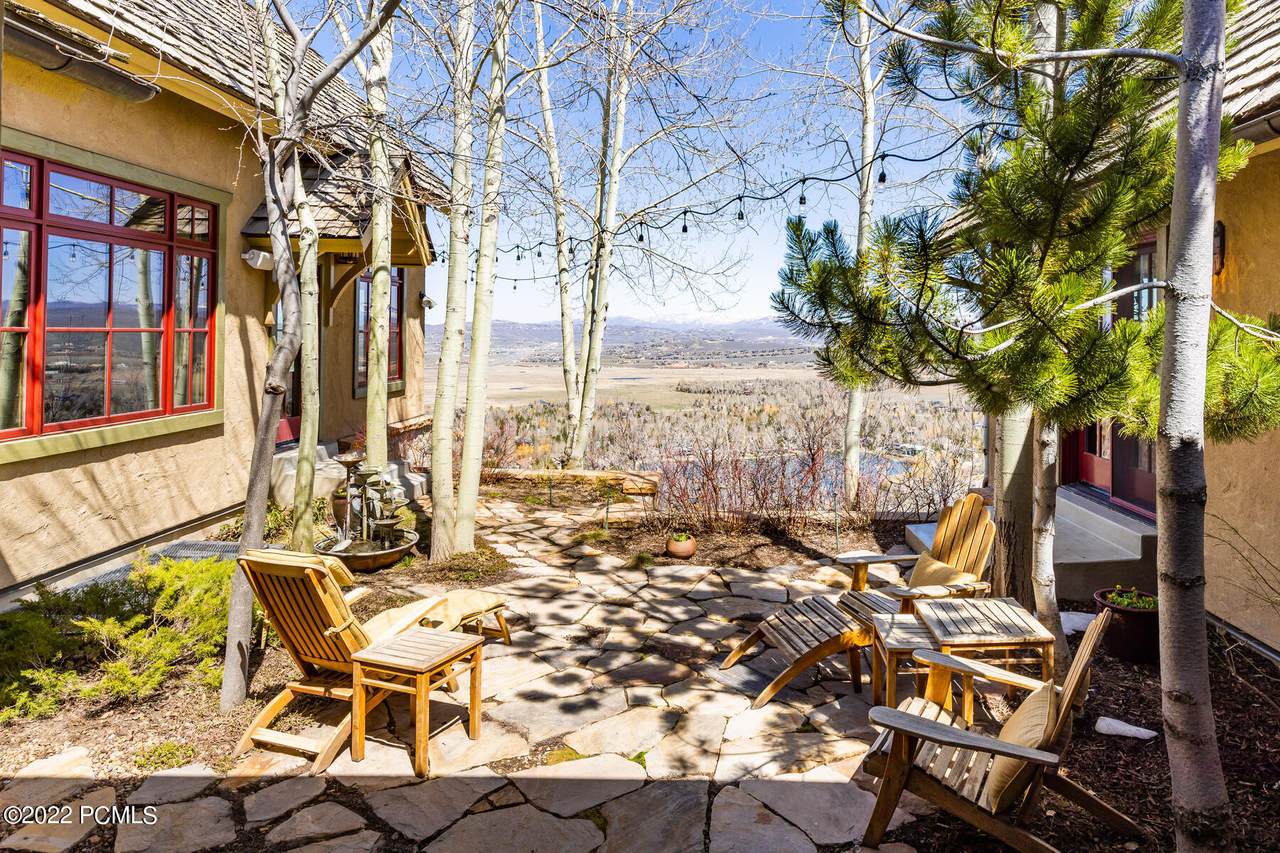 4990 Heuga Court - Photo 1