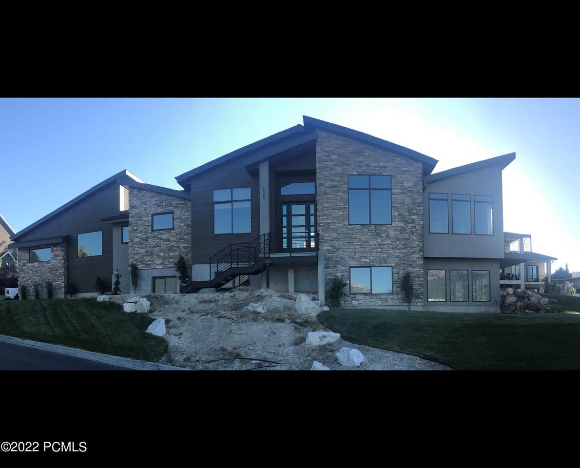 10268 Jordan Creek Drive - Photo 1