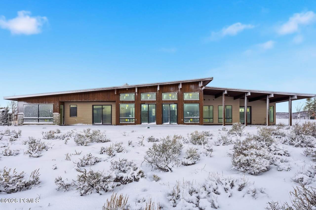 6105 Golf Club Link - Photo 1