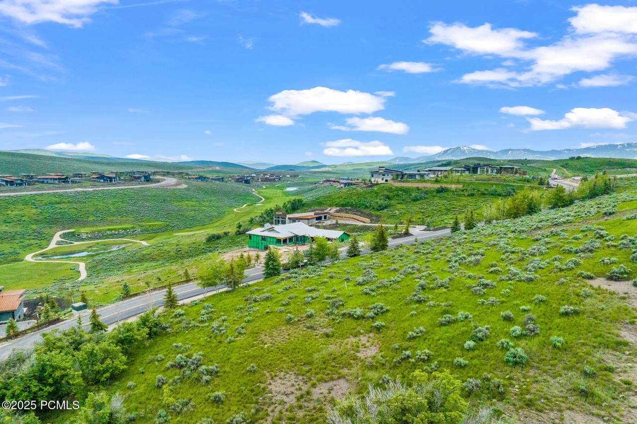 https://bt-photos.global.ssl.fastly.net/parkcity/1280_boomver_2_12500046-2.jpg