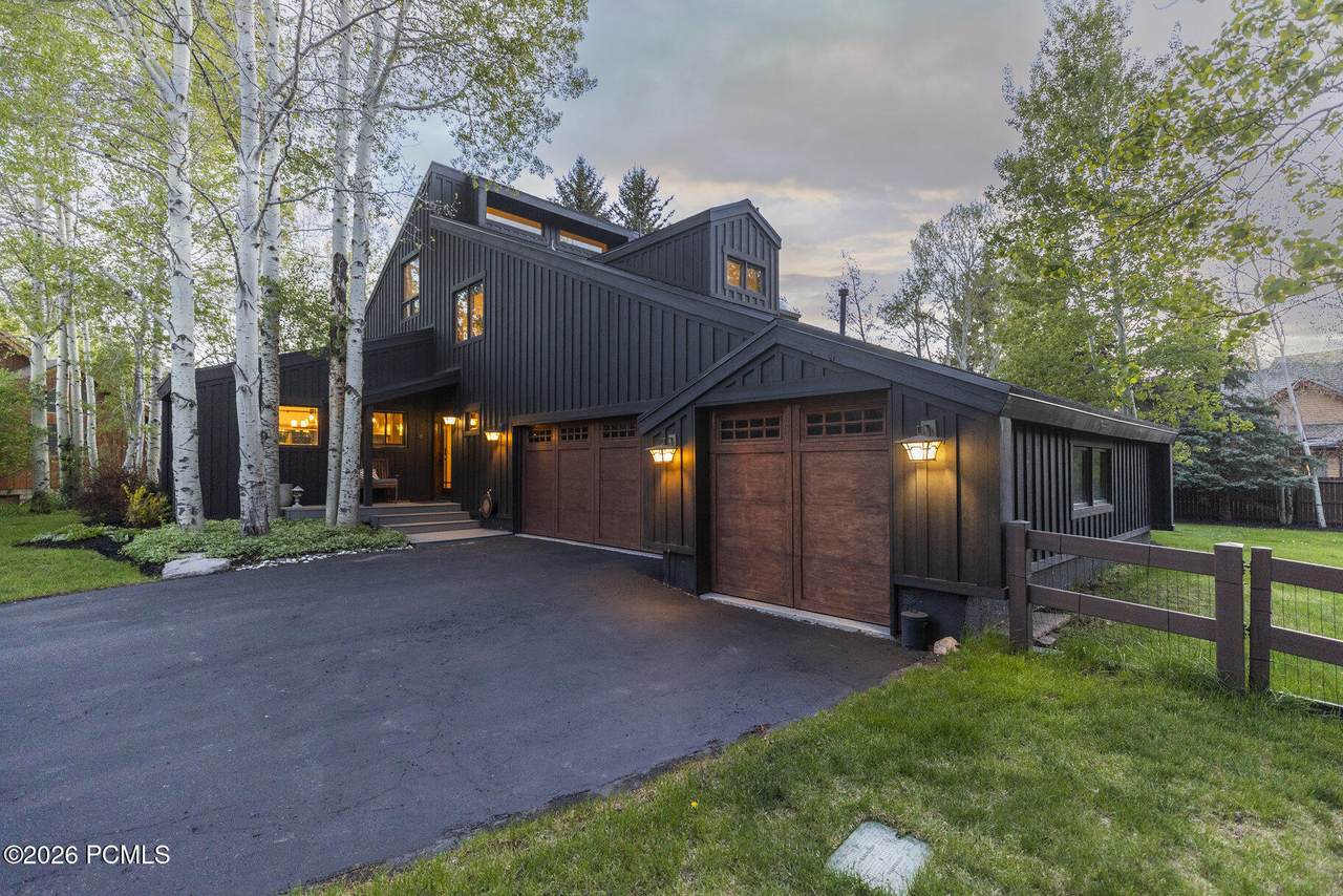 2126 Twilight Court - Photo 1