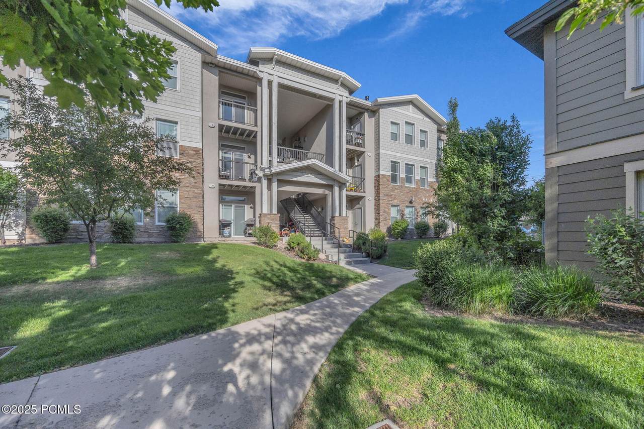 1059 500 East - Photo 1