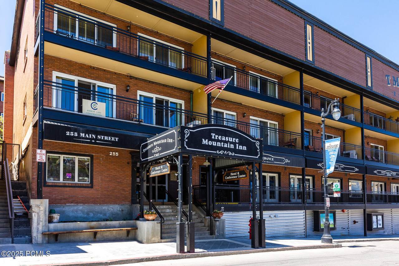 255 Main Street - Photo 1