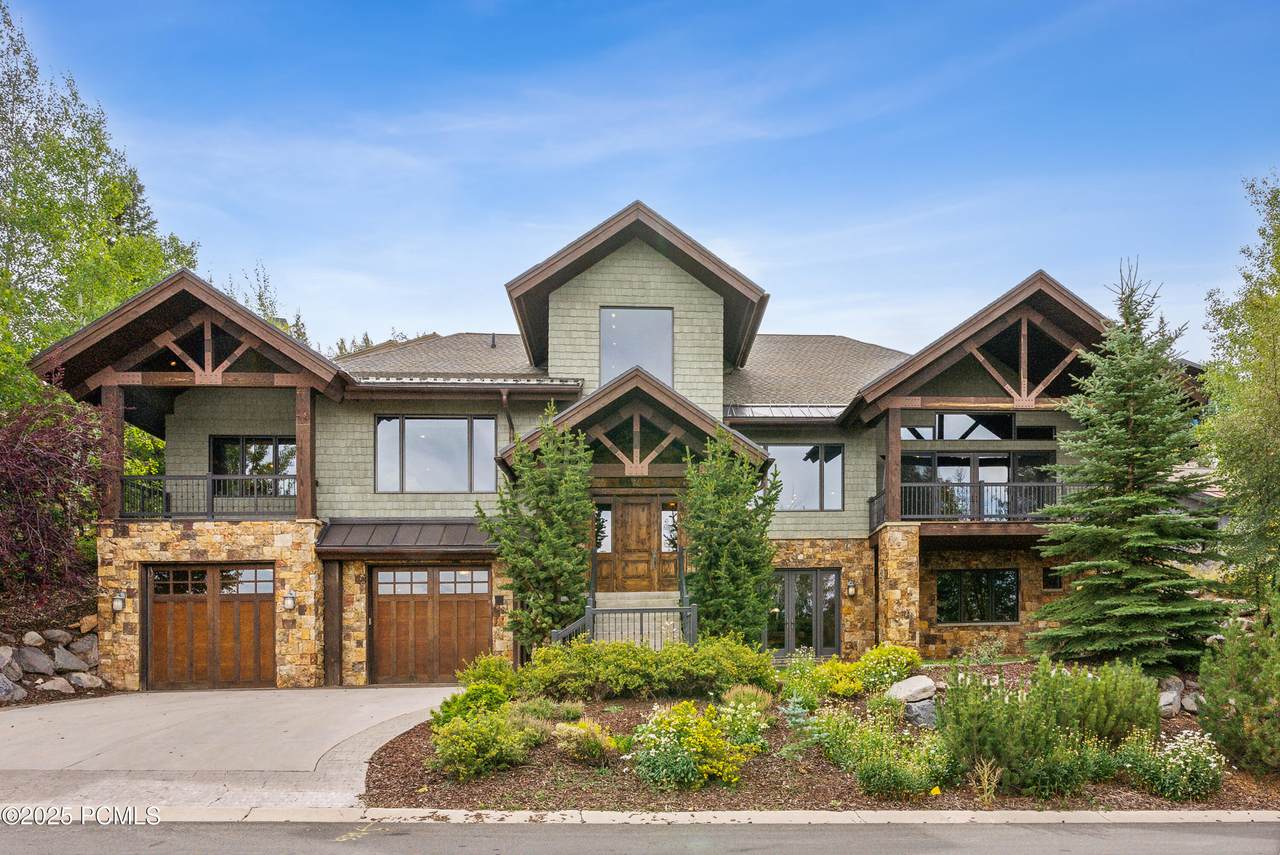 3608 Sun Ridge Drive - Photo 1