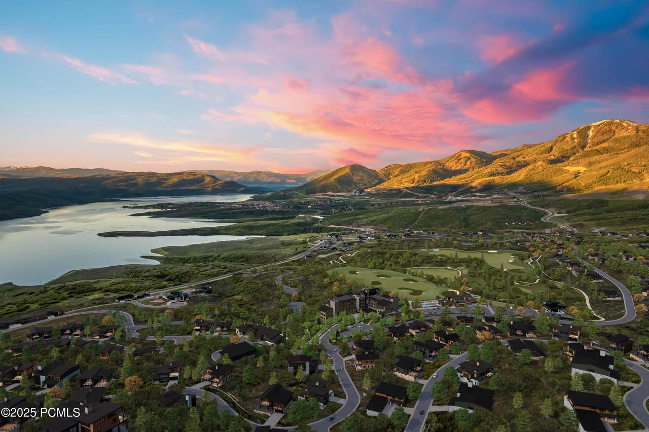 https://bt-photos.global.ssl.fastly.net/parkcity/1280_boomver_2_12503545-2.jpg