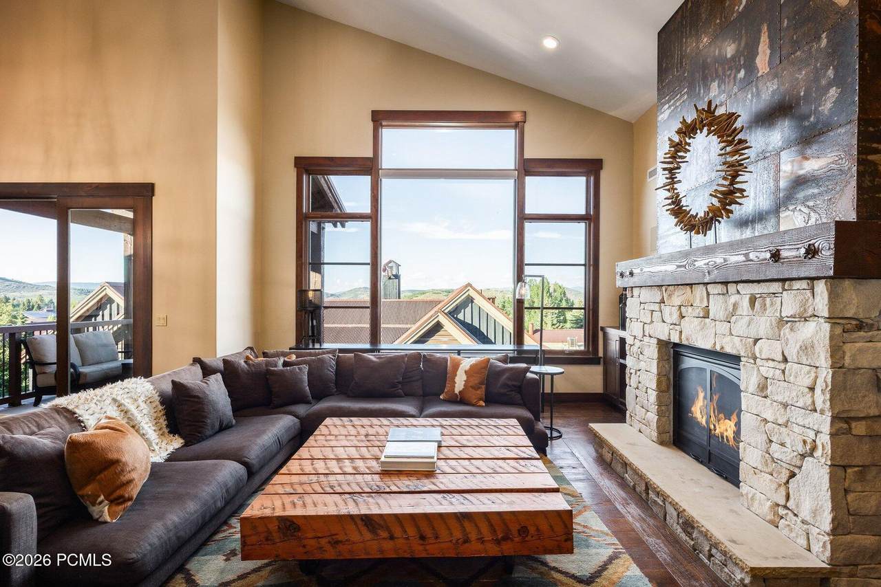 https://bt-photos.global.ssl.fastly.net/parkcity/1280_boomver_2_12503905-2.jpg