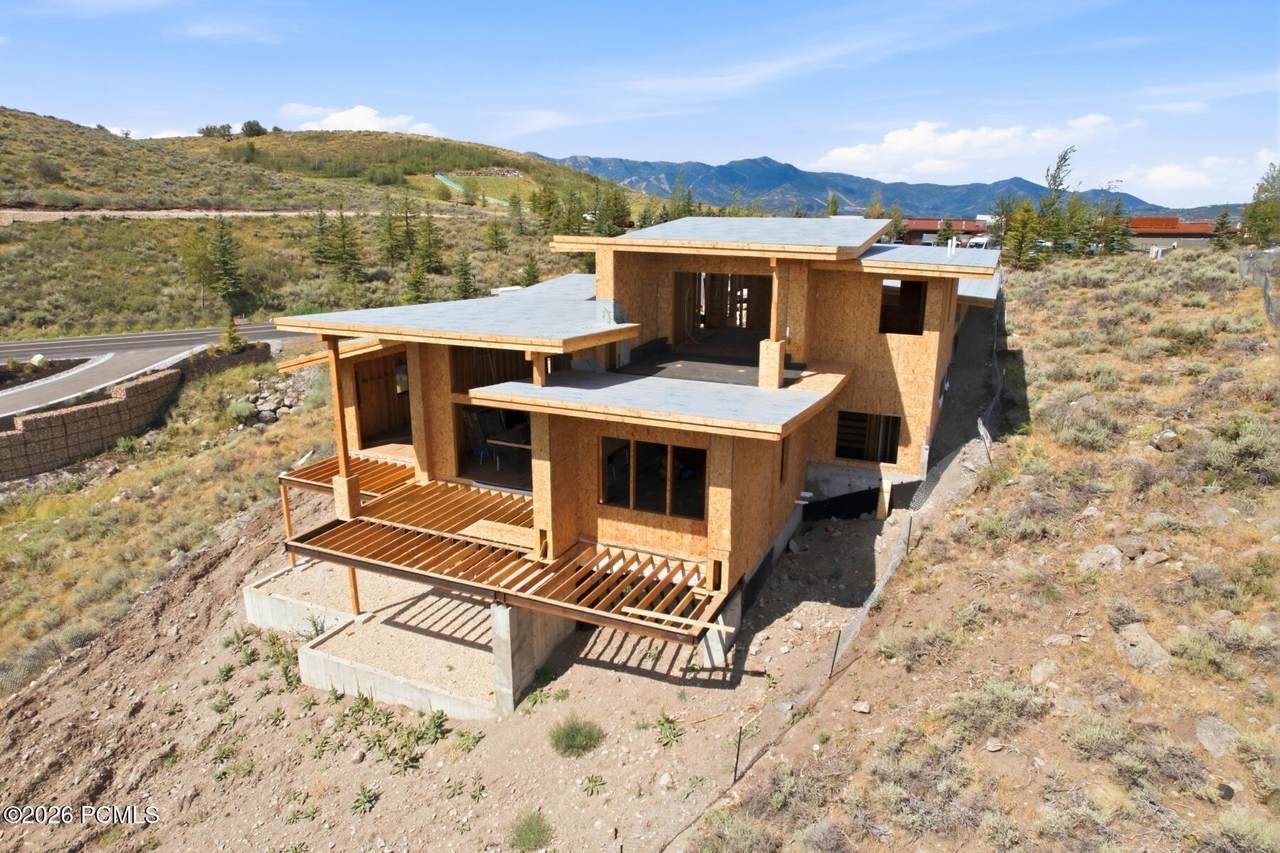 https://bt-photos.global.ssl.fastly.net/parkcity/1280_boomver_2_12504419-2.jpg