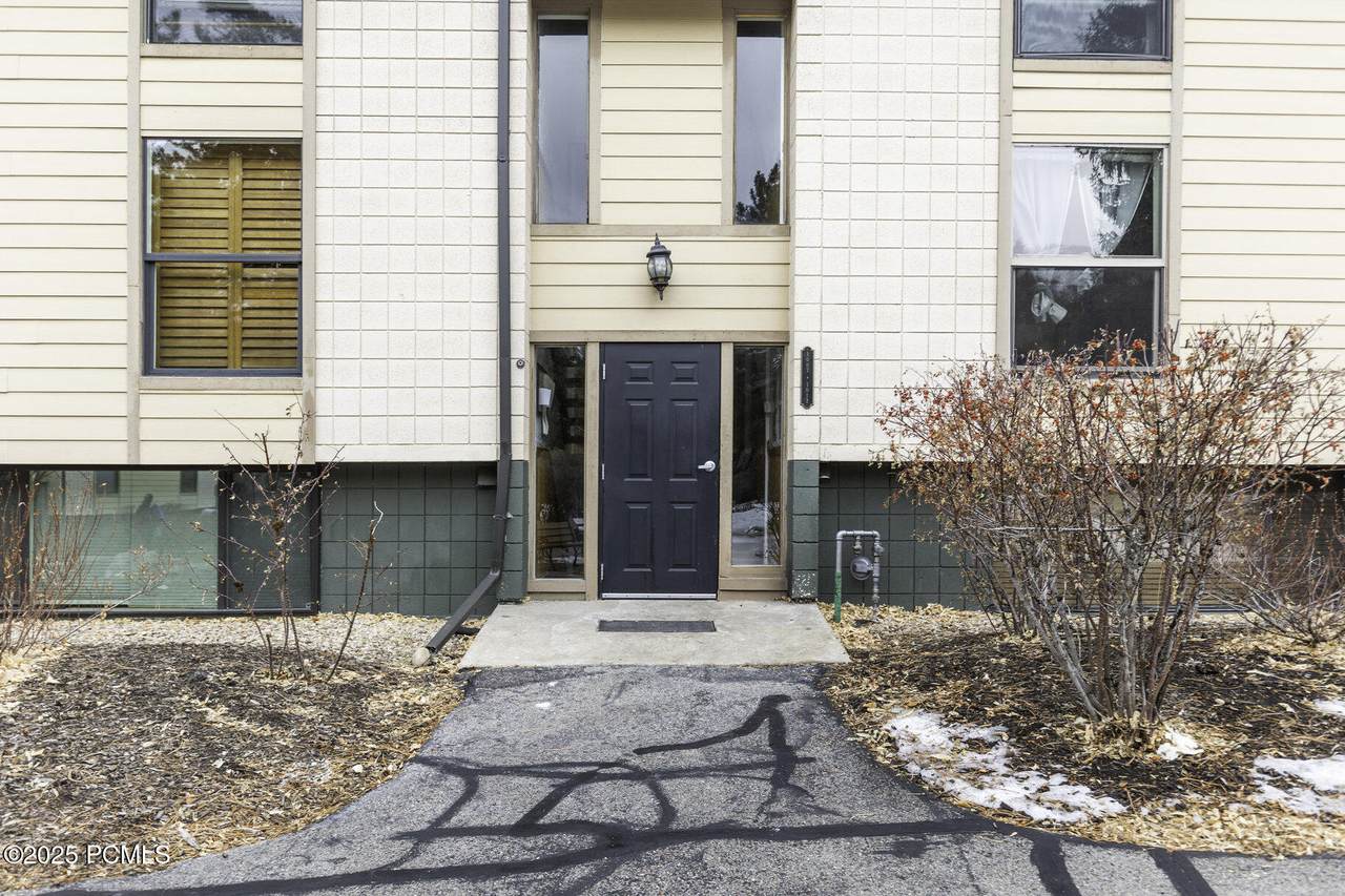 1150 Deer Valley Drive - Photo 1