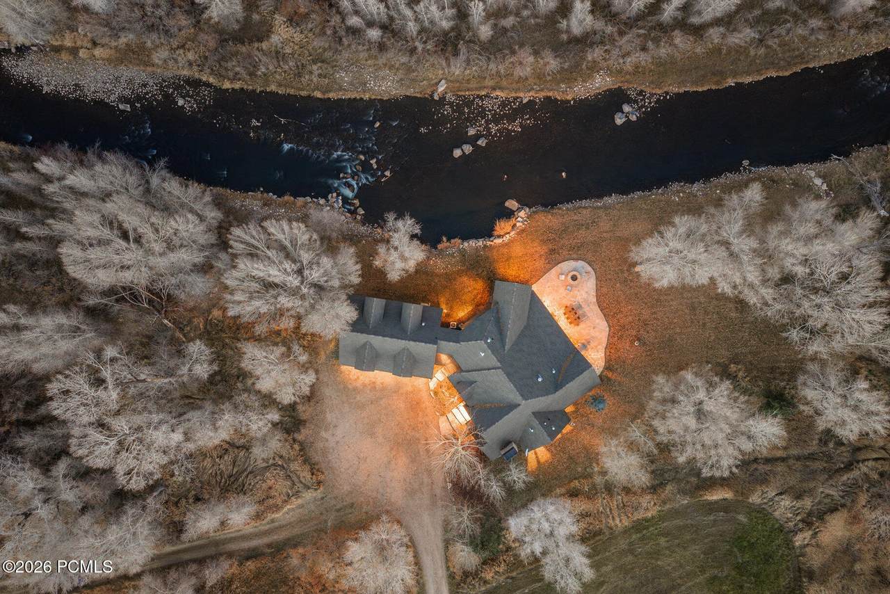 7050 River Valley Road - Photo 1