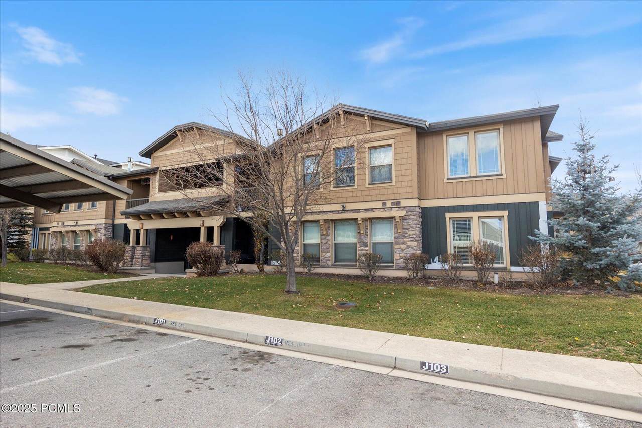 https://bt-photos.global.ssl.fastly.net/parkcity/1280_boomver_2_12505034-2.jpg
