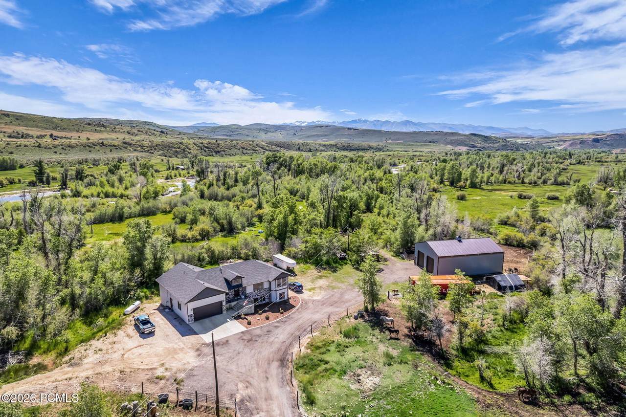 https://bt-photos.global.ssl.fastly.net/parkcity/1280_boomver_2_12505057-2.jpg