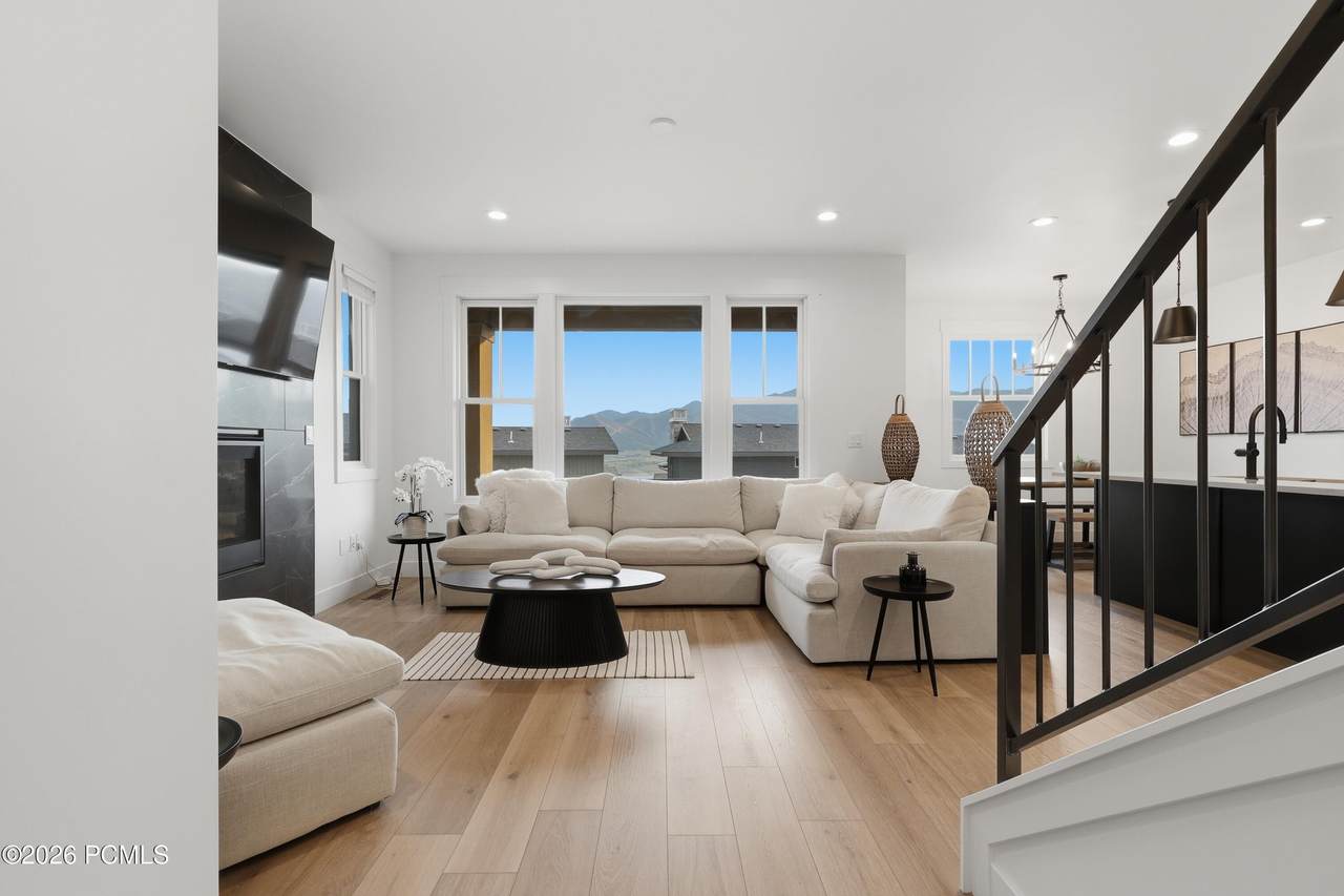 11687 Shoreline Drive - Photo 1