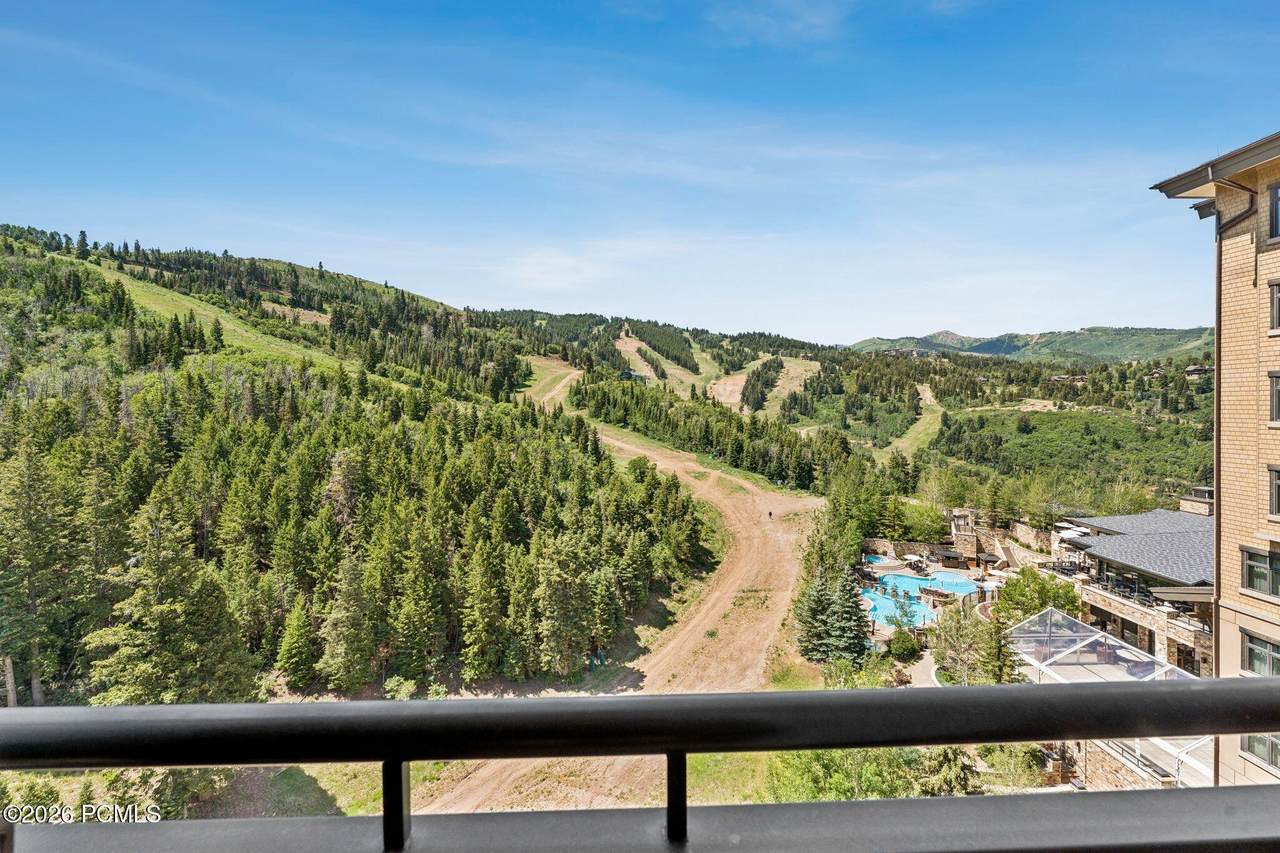 https://bt-photos.global.ssl.fastly.net/parkcity/1280_boomver_2_12505233-2.jpg