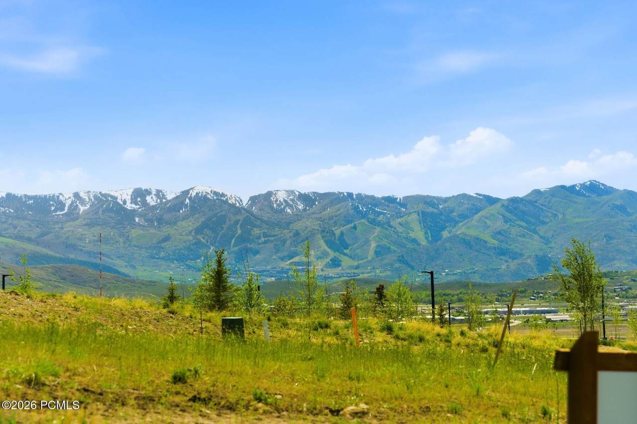 https://bt-photos.global.ssl.fastly.net/parkcity/1280_boomver_1_12505286-2.jpg