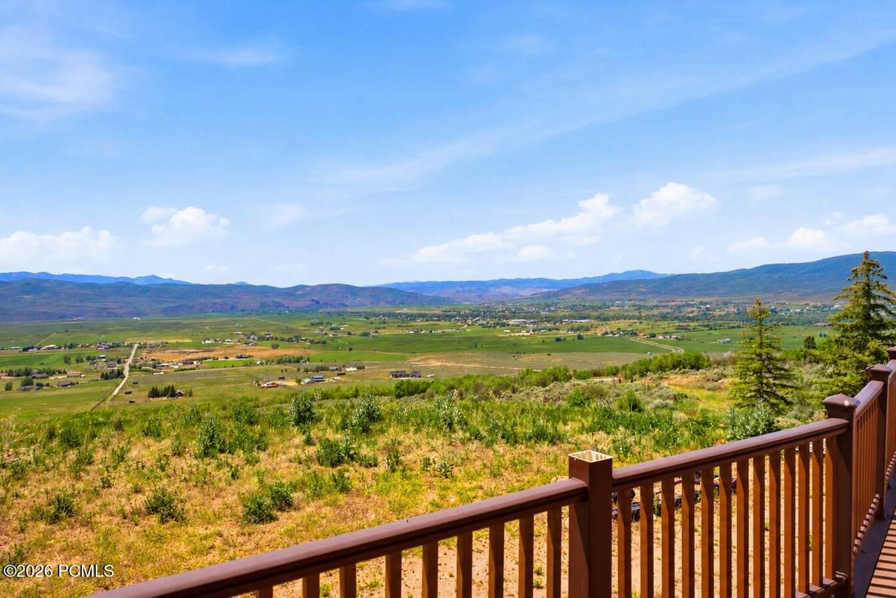 https://bt-photos.global.ssl.fastly.net/parkcity/1280_boomver_2_12600042-2.jpg