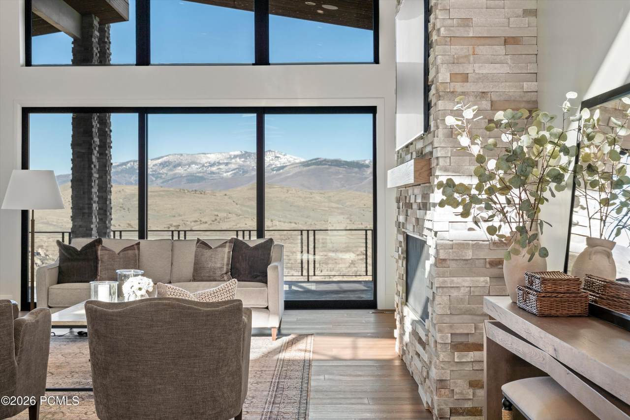https://bt-photos.global.ssl.fastly.net/parkcity/1280_boomver_2_12600068-2.jpg