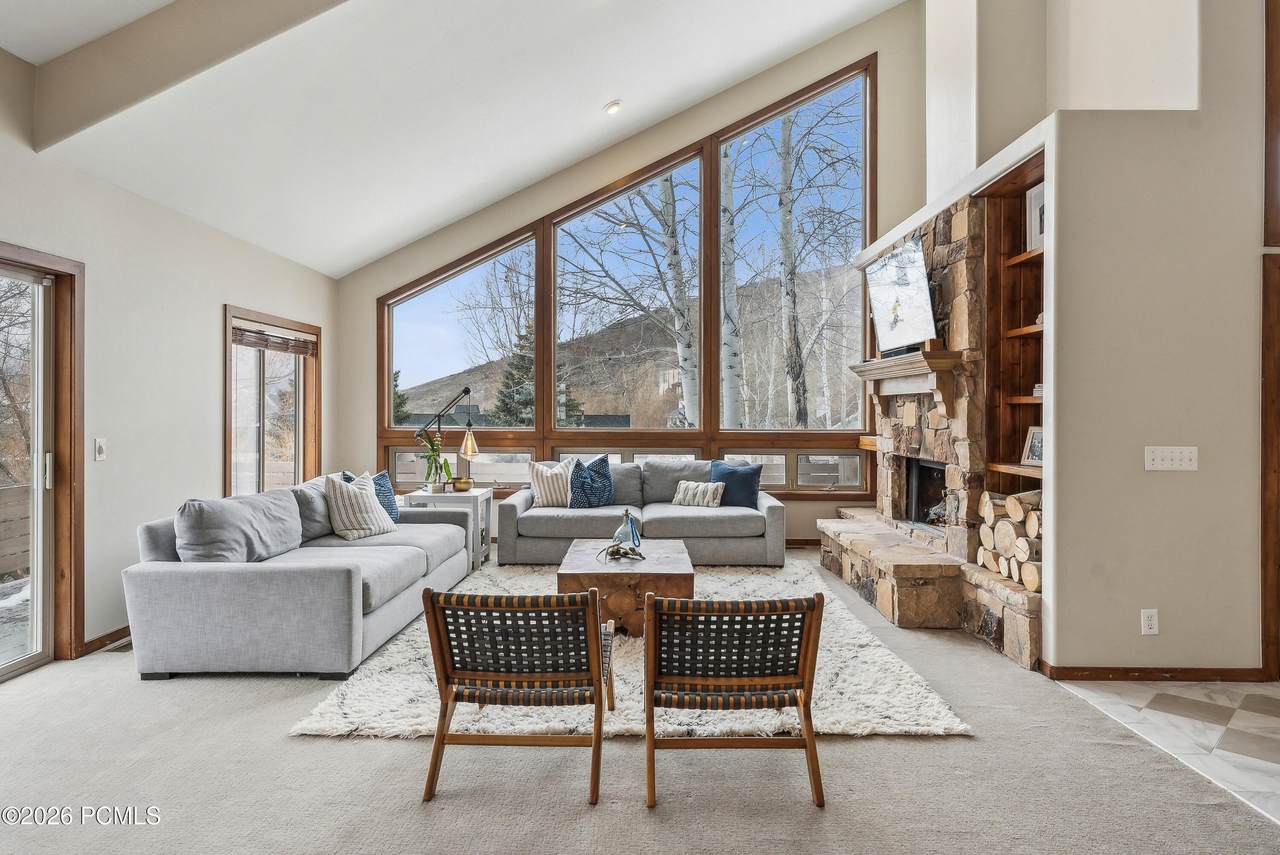 https://bt-photos.global.ssl.fastly.net/parkcity/1280_boomver_2_12600272-2.jpg
