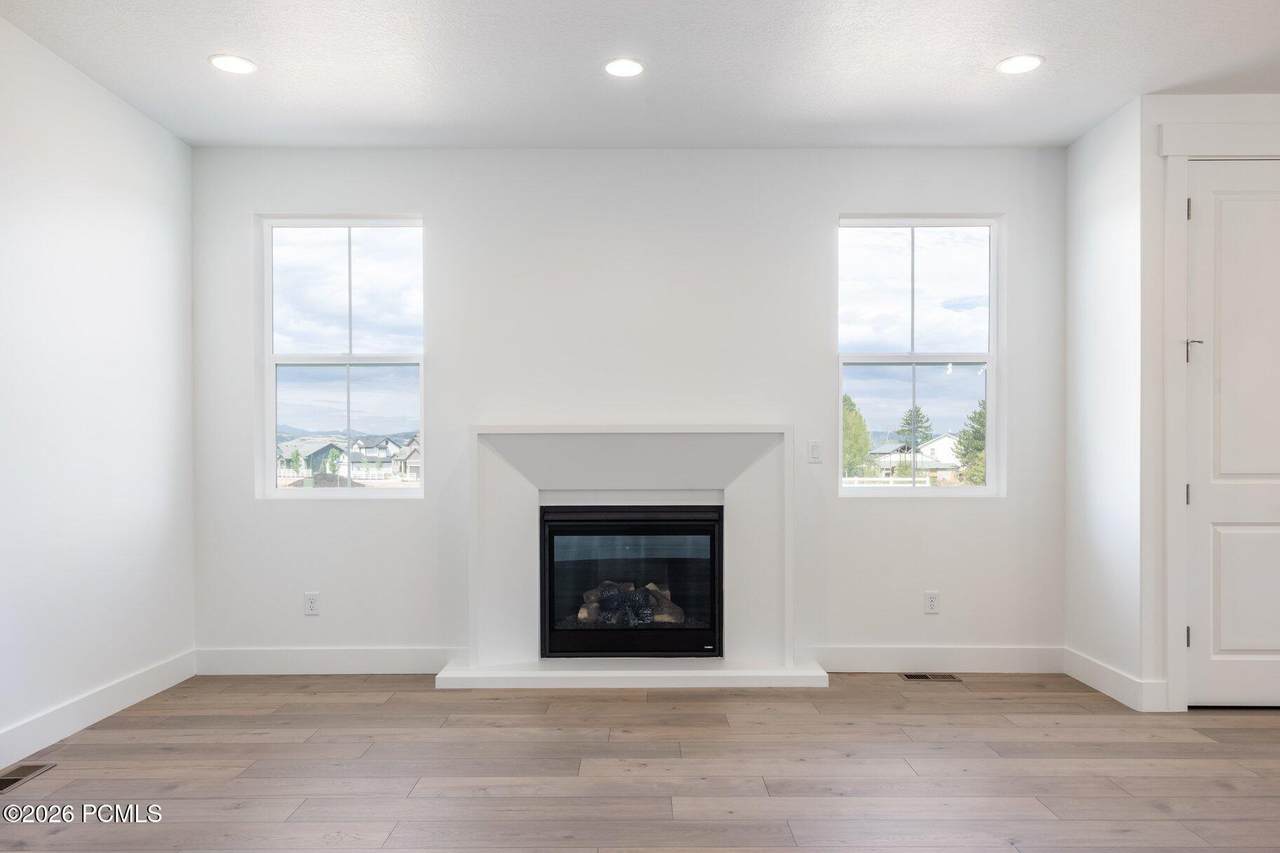 https://bt-photos.global.ssl.fastly.net/parkcity/1280_boomver_2_12600438-2.jpg