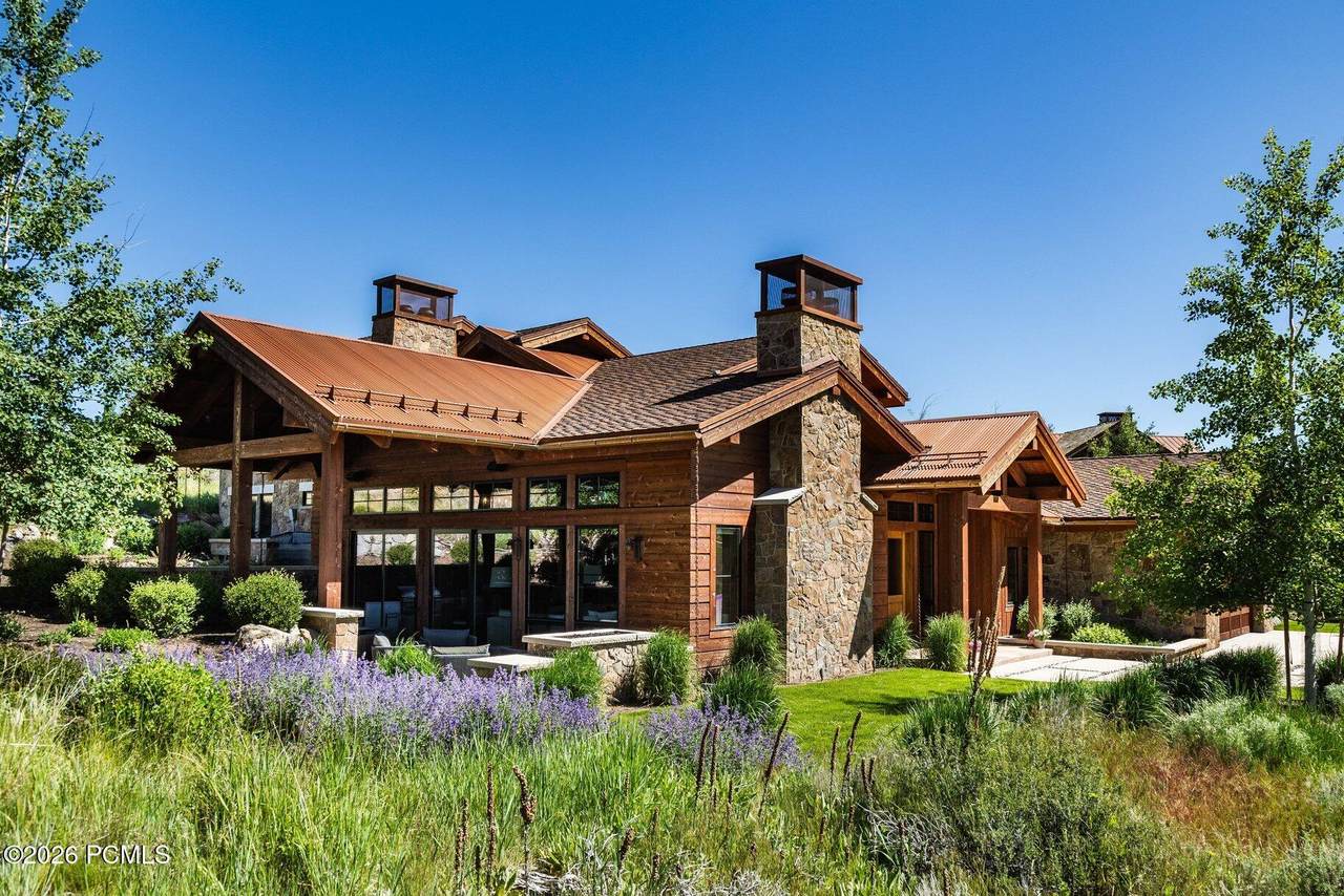 https://bt-photos.global.ssl.fastly.net/parkcity/1280_boomver_2_12600718-2.jpg