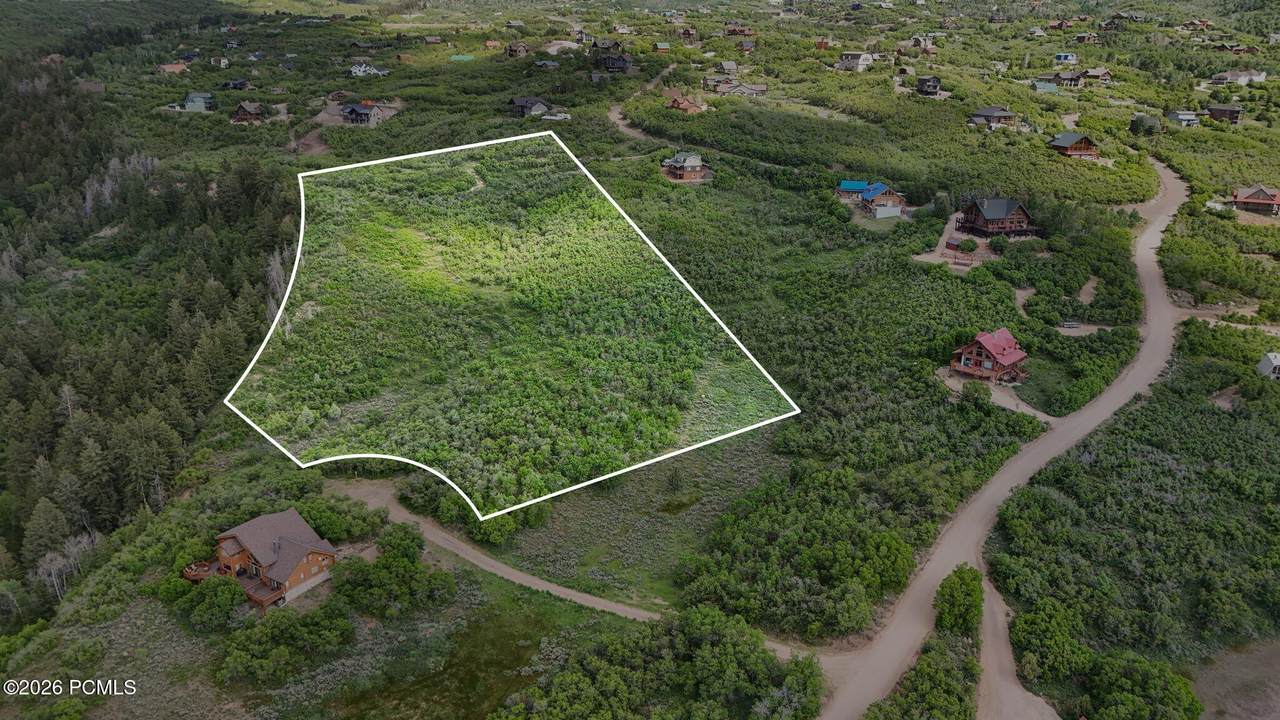 8992 Clyde Lake Circle - Photo 1