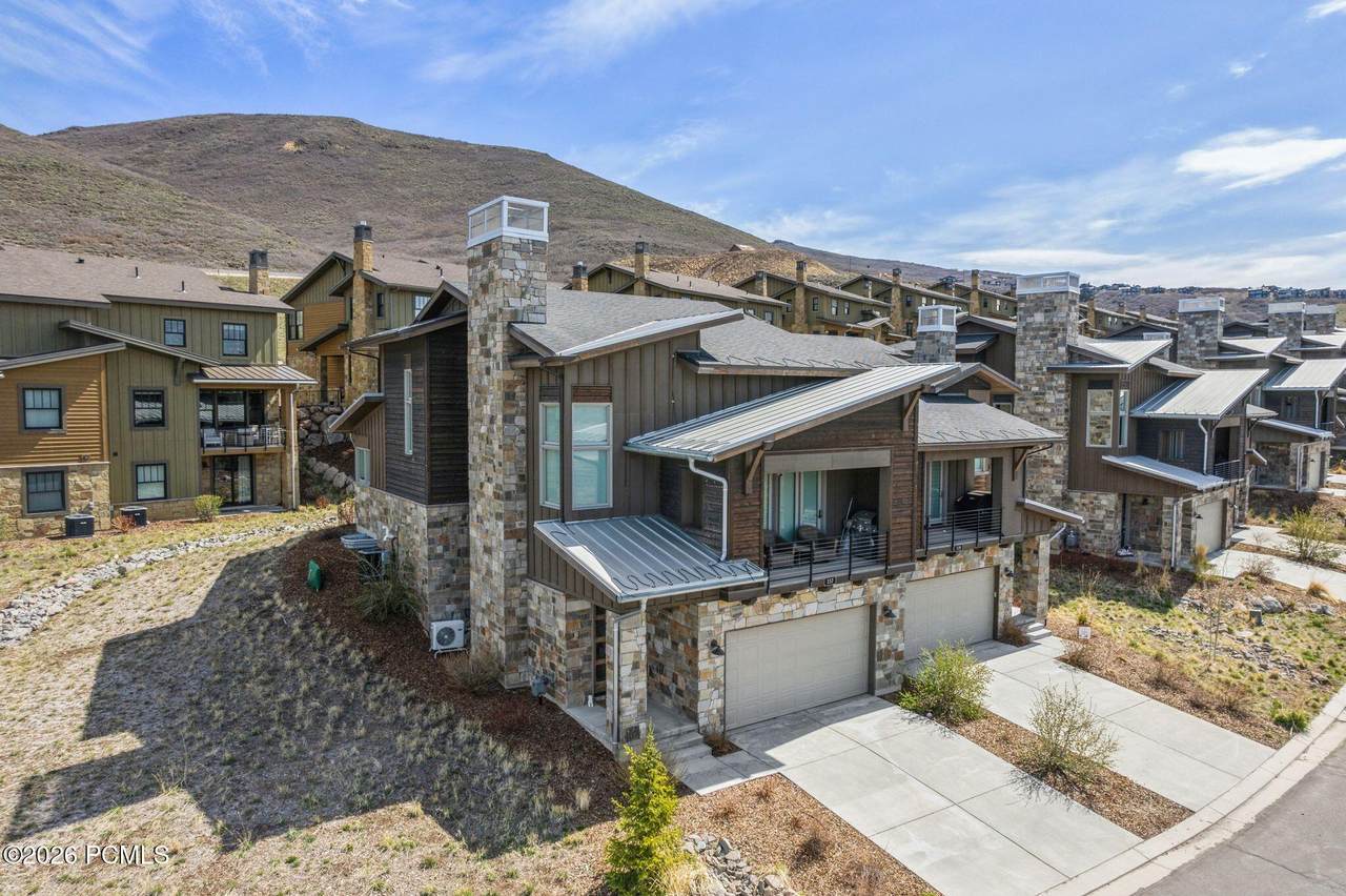 https://bt-photos.global.ssl.fastly.net/parkcity/1280_boomver_2_12600879-2.jpg