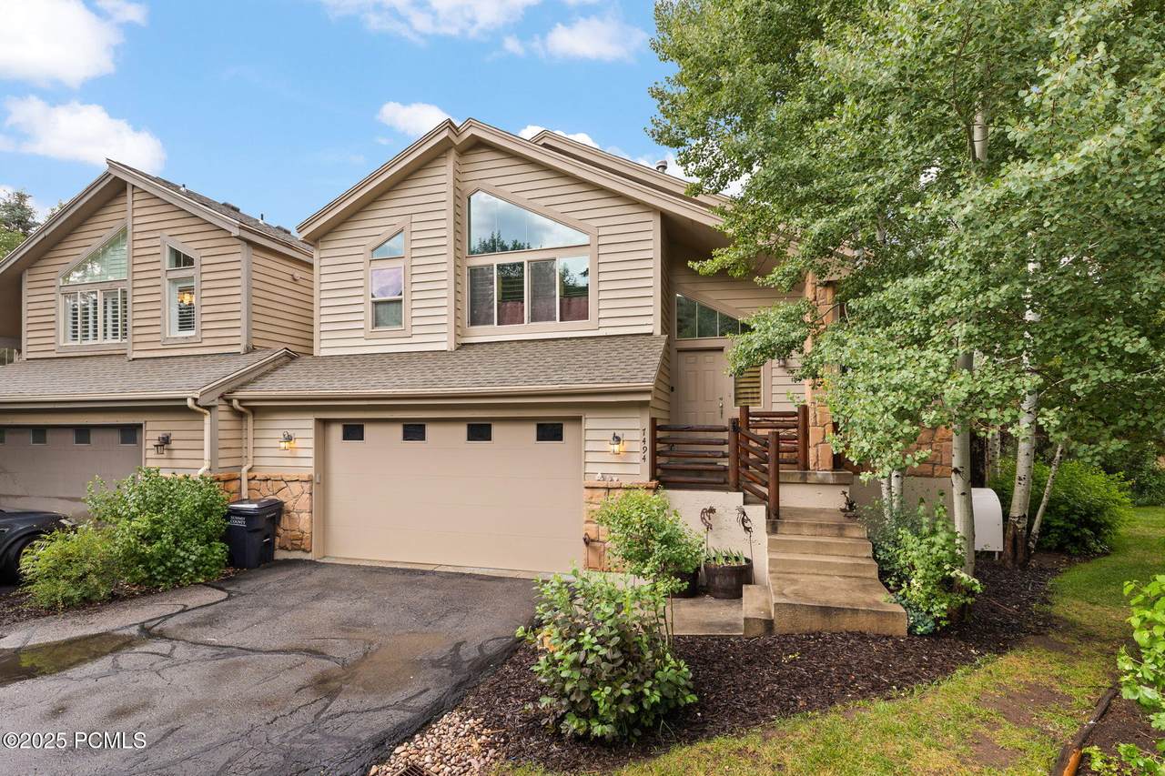 7494 Brook Hollow Loop Road - Photo 1