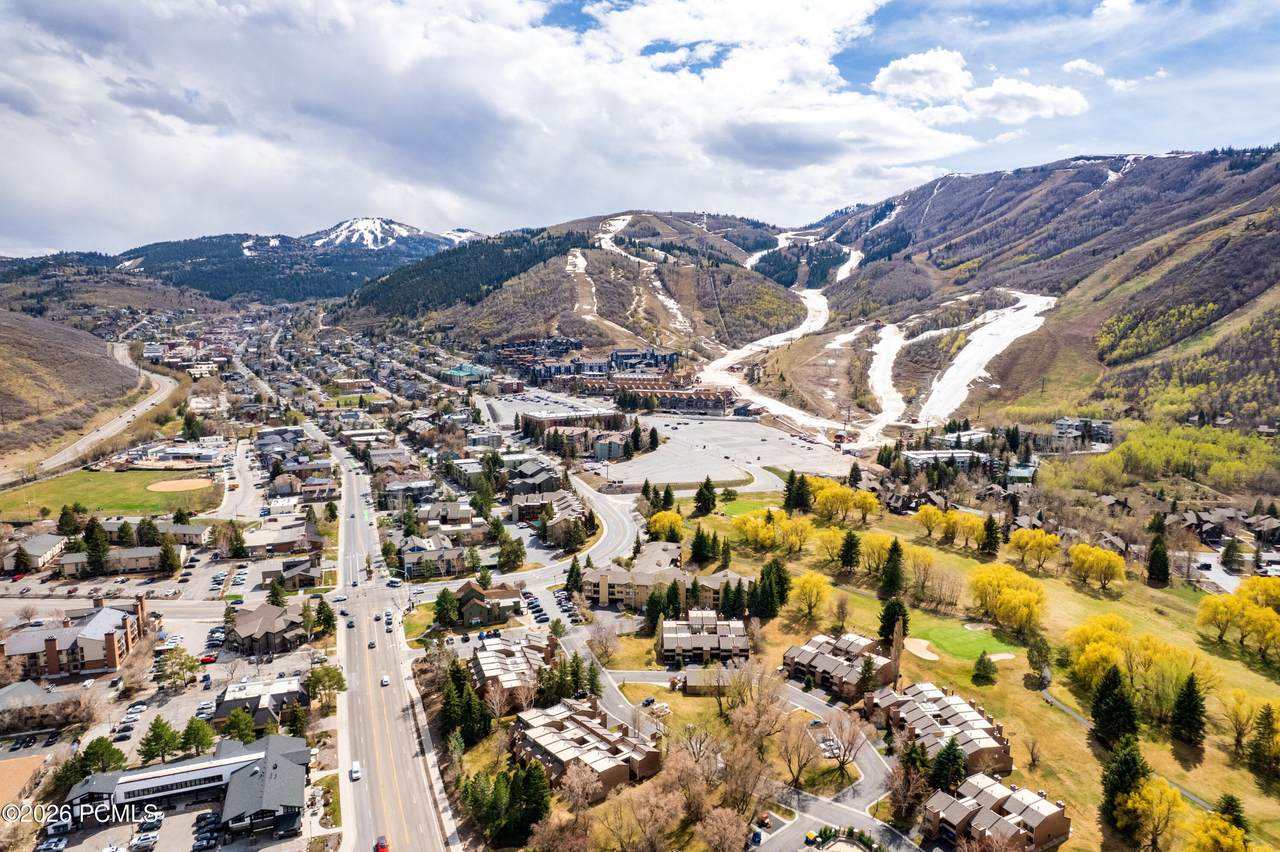 https://bt-photos.global.ssl.fastly.net/parkcity/1280_boomver_2_12601310-2.jpg
