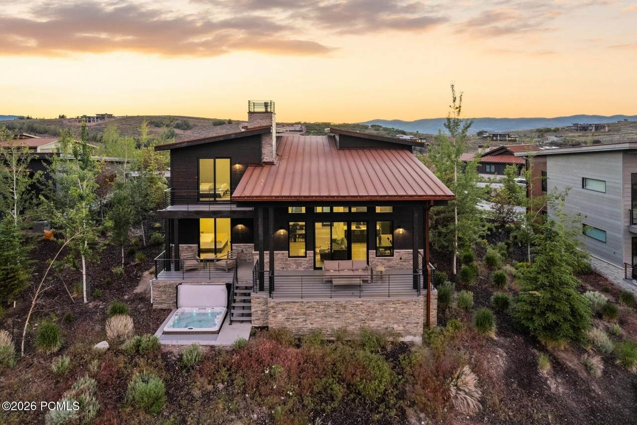 https://bt-photos.global.ssl.fastly.net/parkcity/1280_boomver_2_12601389-2.jpg