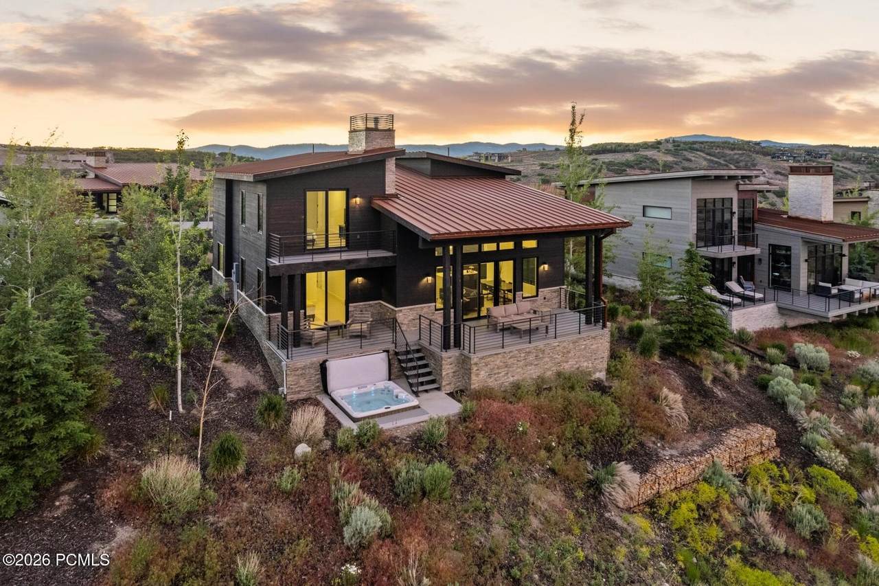 https://bt-photos.global.ssl.fastly.net/parkcity/1280_boomver_2_12601389-2.jpg