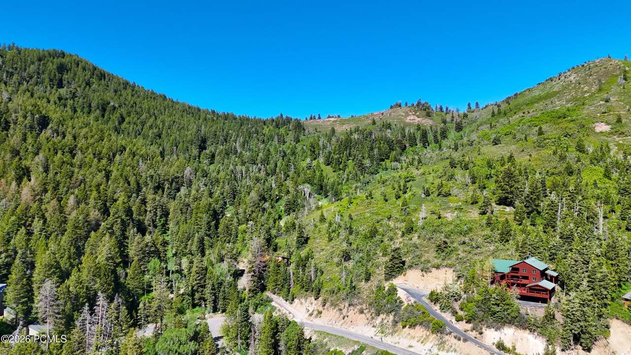 655 Matterhorn Drive - Photo 1