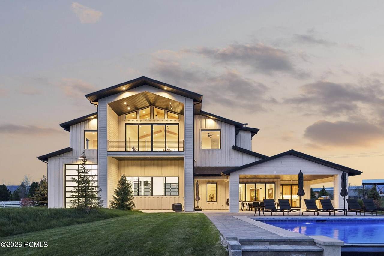 https://bt-photos.global.ssl.fastly.net/parkcity/1280_boomver_3_12601664-2.jpg
