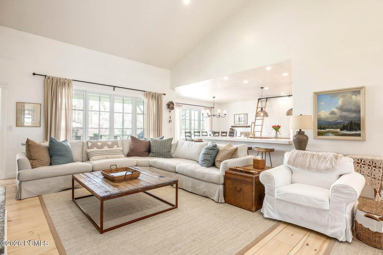 https://bt-photos.global.ssl.fastly.net/parkcity/1280_boomver_2_12601669-2.jpg