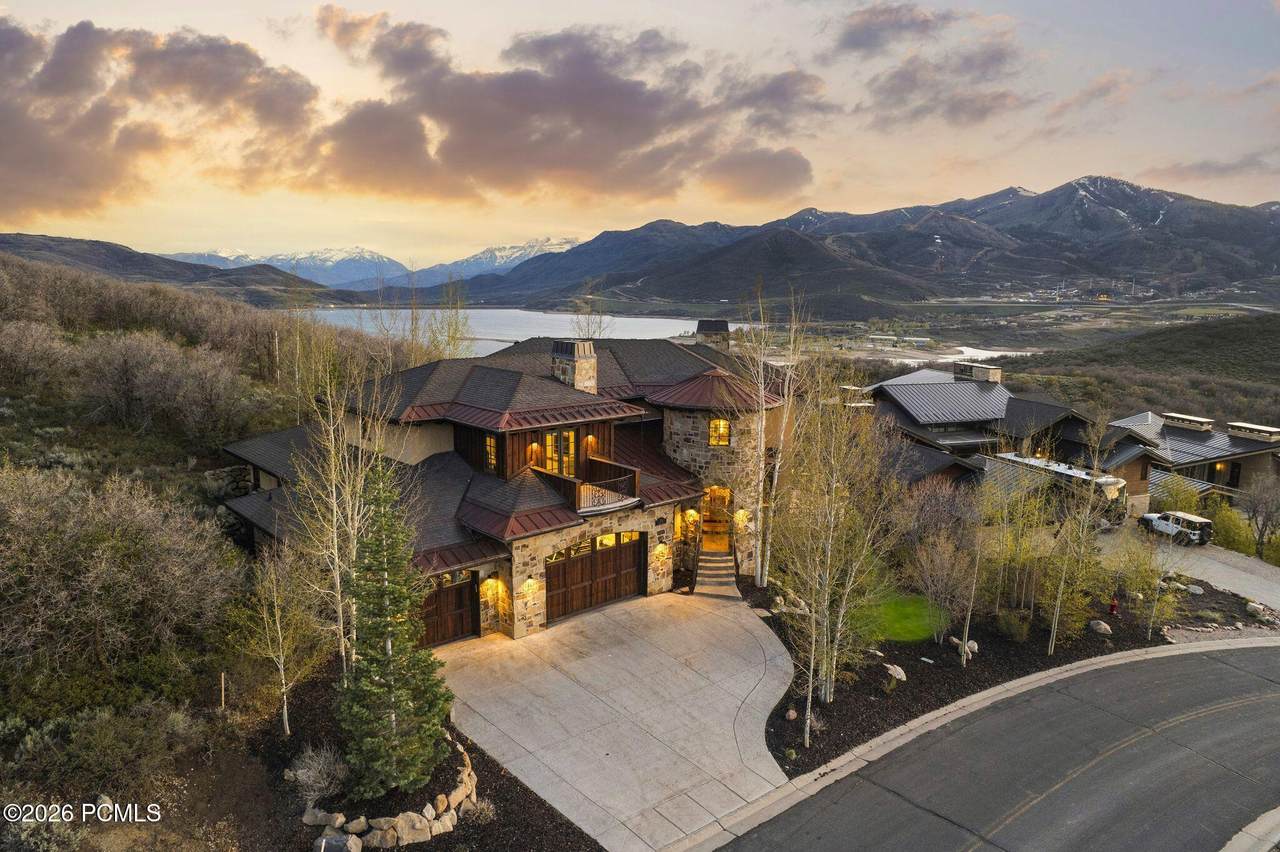 https://bt-photos.global.ssl.fastly.net/parkcity/1280_boomver_2_12601832-2.jpg