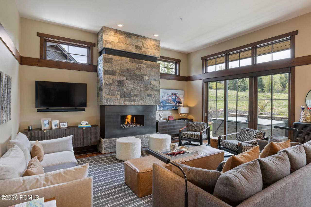 https://bt-photos.global.ssl.fastly.net/parkcity/1280_boomver_2_12601877-2.jpg