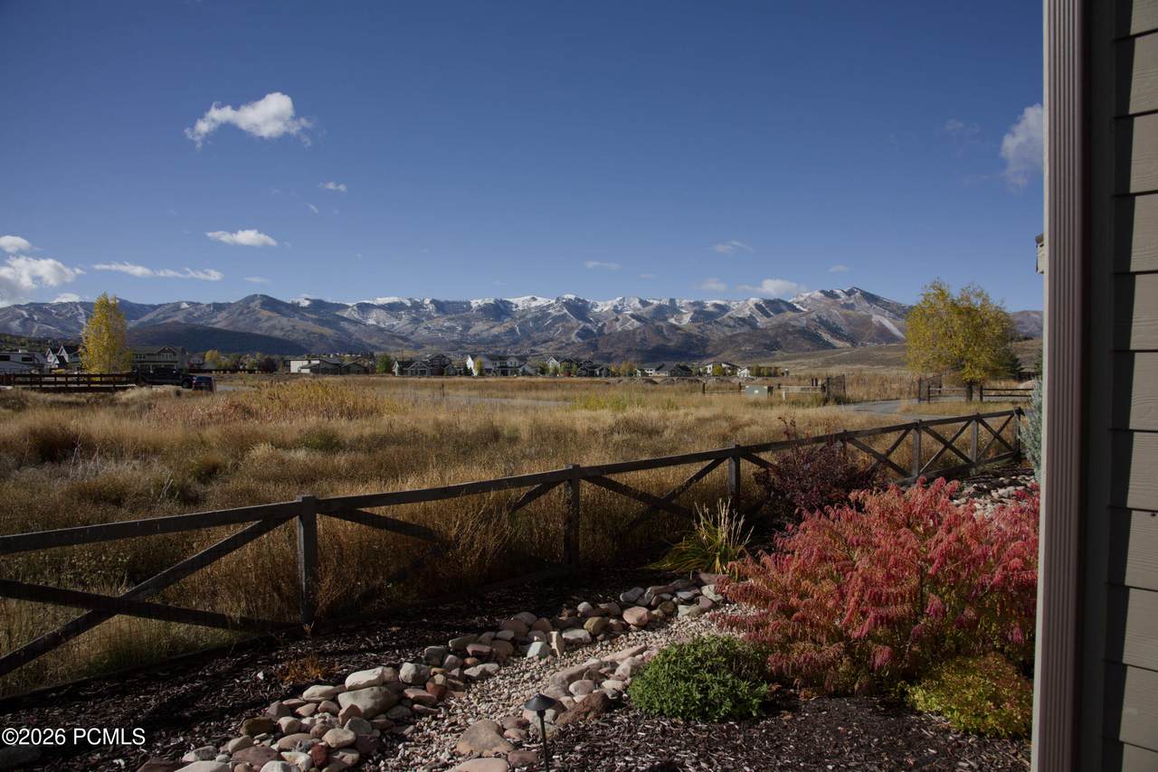 https://bt-photos.global.ssl.fastly.net/parkcity/1280_boomver_2_12602043-2.jpg