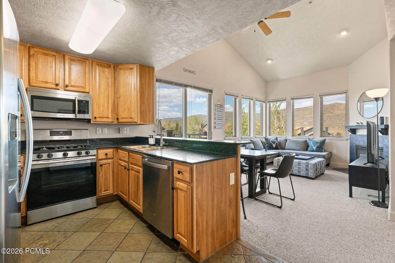 https://bt-photos.global.ssl.fastly.net/parkcity/1280_boomver_2_12602141-2.jpg