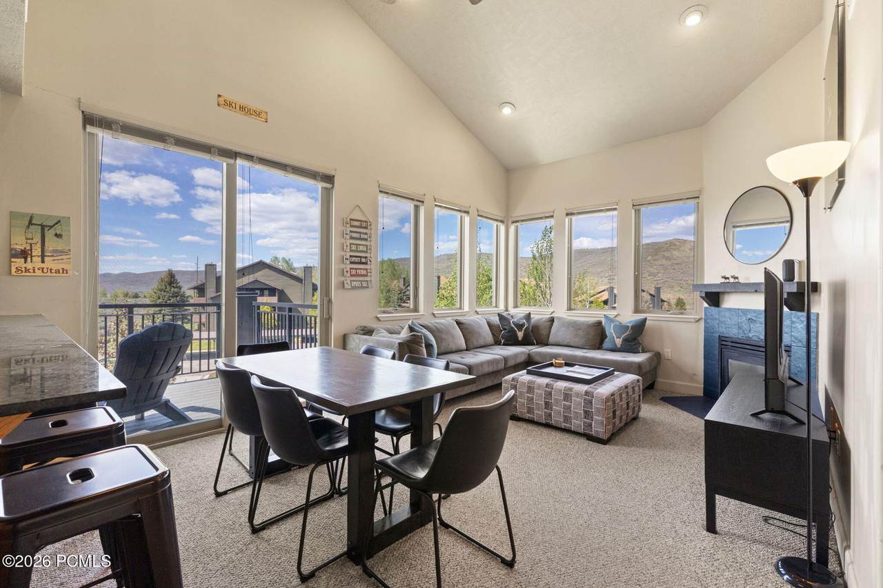 https://bt-photos.global.ssl.fastly.net/parkcity/1280_boomver_2_12602141-2.jpg