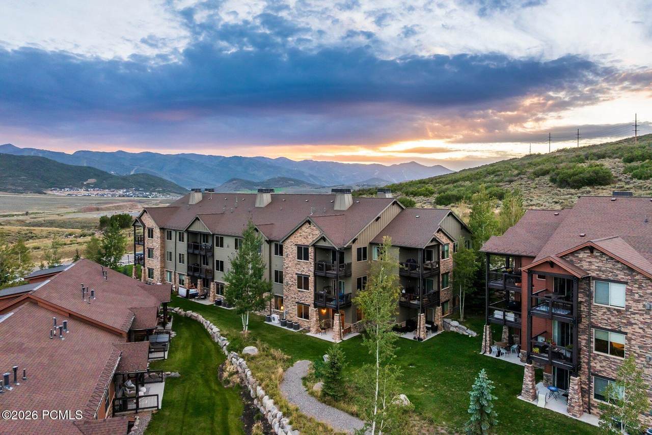 https://bt-photos.global.ssl.fastly.net/parkcity/1280_boomver_2_12602275-2.jpg
